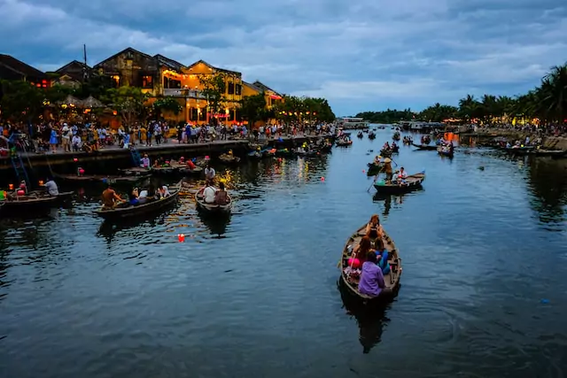 Vietnam holiday: Unforgettable Visual Moments of the Hanoi to Ha Long Bay Adventure